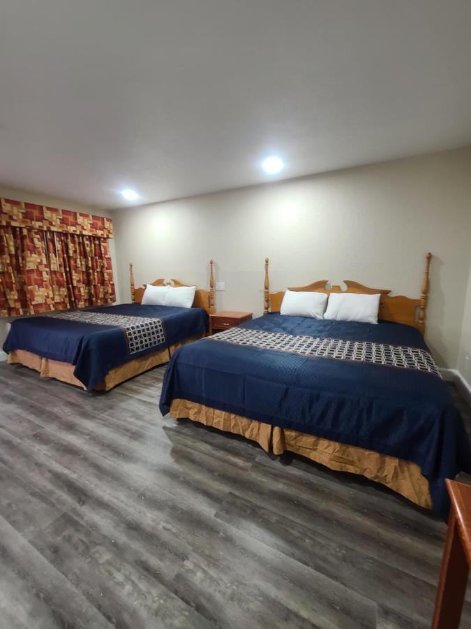 كلاماث فالز، أوريغون ‪‪Majestic Inn And Suites‬‬  المظهر الخارجي الصورة