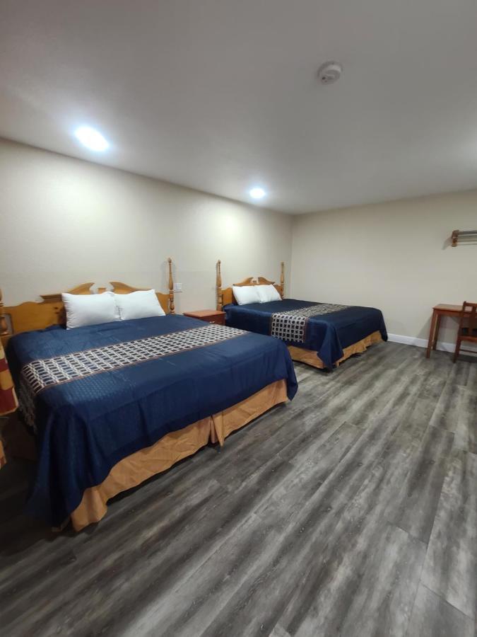 كلاماث فالز، أوريغون ‪‪Majestic Inn And Suites‬‬  المظهر الخارجي الصورة